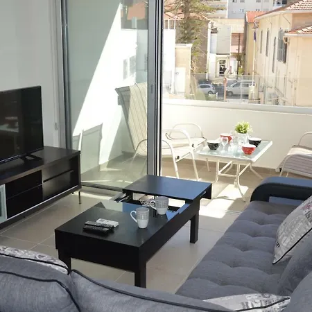 Comfort 202, City Centre, Finikoudes *