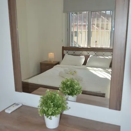 Apartment Comfort 202, City Centre, Finikoudes Larnaca
